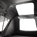 Roof_Space_2_Verdunkelbare_Panoramafenstern.jpg.webp