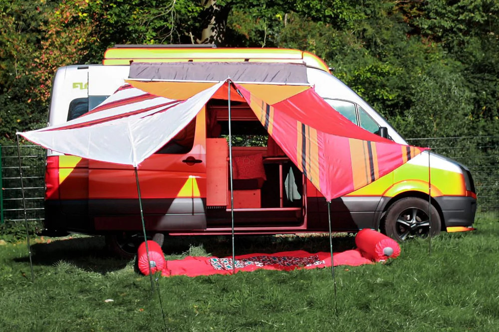 Adaptateur universel pour véhicule XL gris foncé 01 Bent.webp